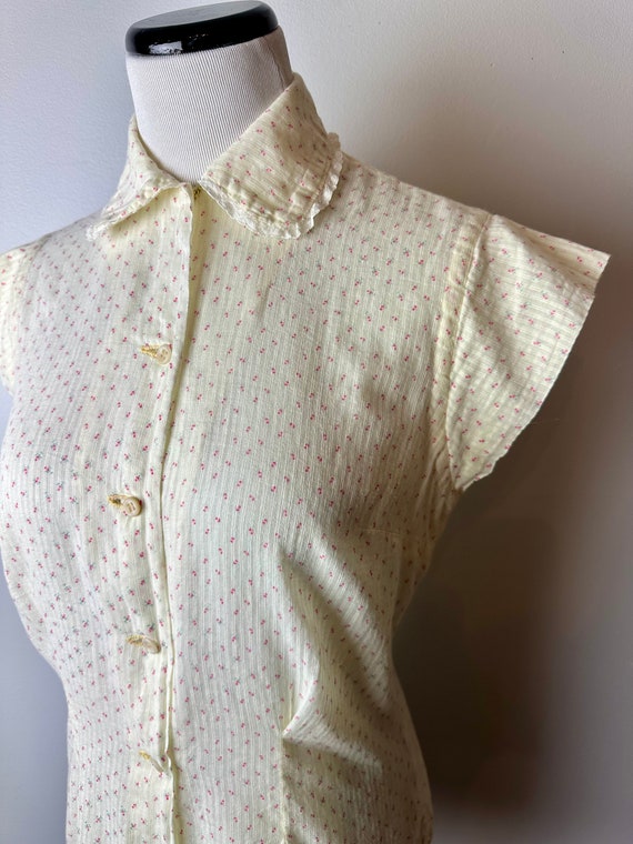Vintage baby soft cotton shirt Lacy peterpan colla