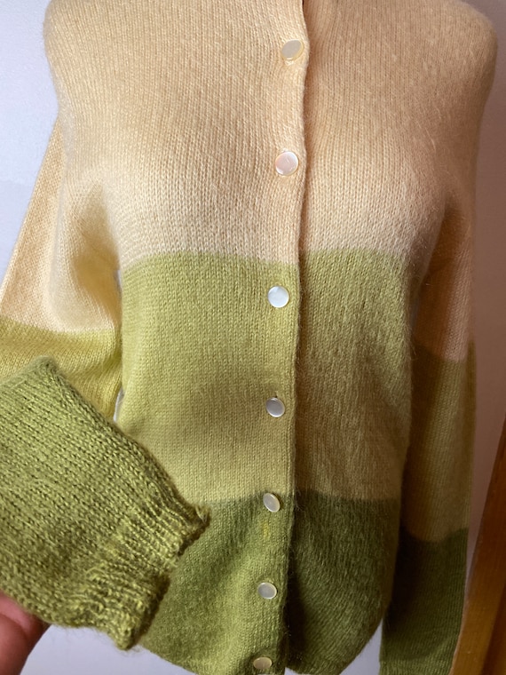 60’s 2 tone mossy green Mohair cardigan Jantzen s… - image 2