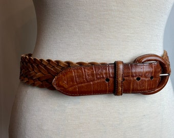 Vintage woven braided leather belt~ embossed croc look~ boho mahogany brown~ 1990’s women’s size S/M androgynous trouser belt