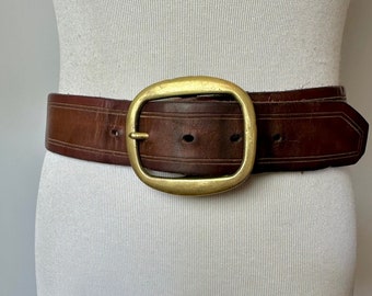 Vintage 1960’s belts~ Men’s wide brown tooled leather belt- brass buckle~ classic Rocker boho style / gender neutral / size 28”- 32” w
