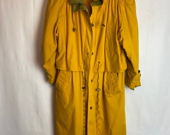 90’s women’s overcoat sporty bright butternut squash yellow duffel jacket cinch waist long preppy trench  Parka size LG
