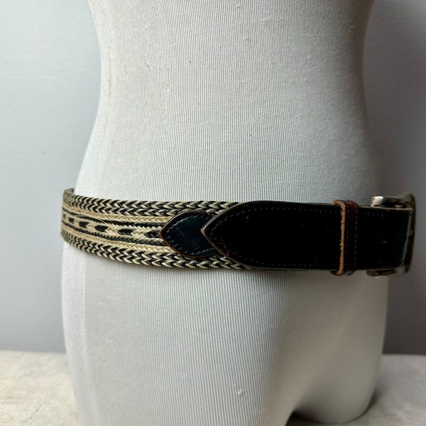 Vintage horse hair woven western belt~ black & white 2 tone~ distressed Western size 31” to 35”