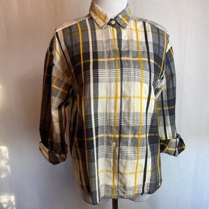 80’s VTG 100% cotton plaid Women’s/ girls blouse~ Petite ~ dark brown & marigold stripes pleated juniors size SM