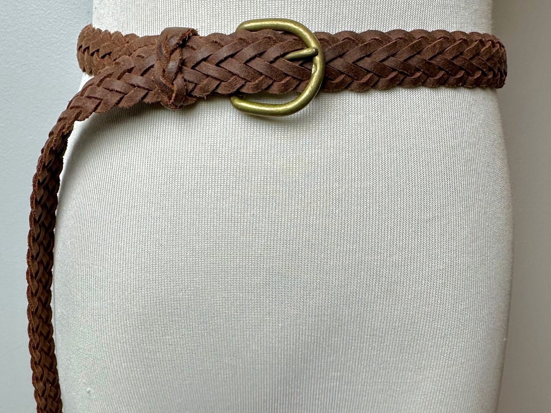 Vintage Leather Weave‎ Belt Boho Brown Leather Covered Buckle Unisex Size 42 Basket Weave Belt in Brown by Heritage Leathers 2421-BR main image 3