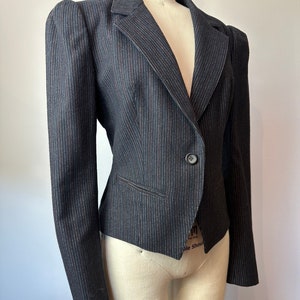 Vintage blazer ~ 100% wool pinstriped Navy blue cropped style jacket slightly fitted waist cropped short~ 1970’s-80’s era blazers M/L