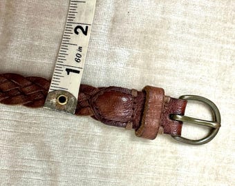 90年代風ブラウン編み込みレザーベルト：ボヘミアン風編み込み、最大37