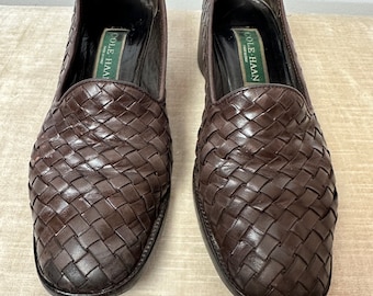 90’s brown woven slip on chunk heel shoes~ women’s size 8 boho trendy comfy style stacked style heel huaraches inspired 1990s