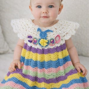 Patrón de crochet para vestido de conejito de Pascua para bebé (PDF), tutorial para vestido de primavera para recién nacido, descarga digital de atuendo para niña con instrucciones.