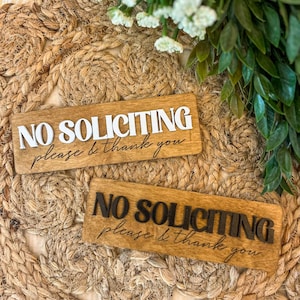 No Soliciting Doorbell Sign, Wood Door sign No solicitors, No Knock doorbell sign