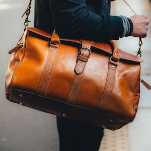 Men's Duffle Bag Leather, Weekender Bag, Leather Holdall, Classic Carry Lite Holdall, Lightweight Luggage, Carry on Baggage, Brown Men's Bag