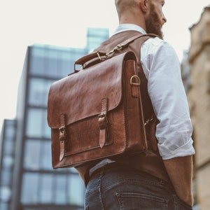 Men's Messenger Bag, 15 Leather Briefcase, Cosmopolitan Fashion