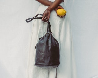 Leather bucket bag with drawstring made of super soft vegetable tanned lamb leather, perfect GIFT