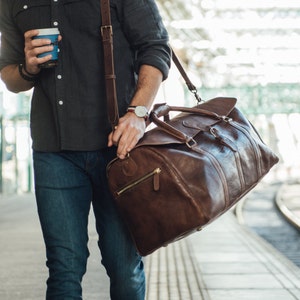 Mens carry store all