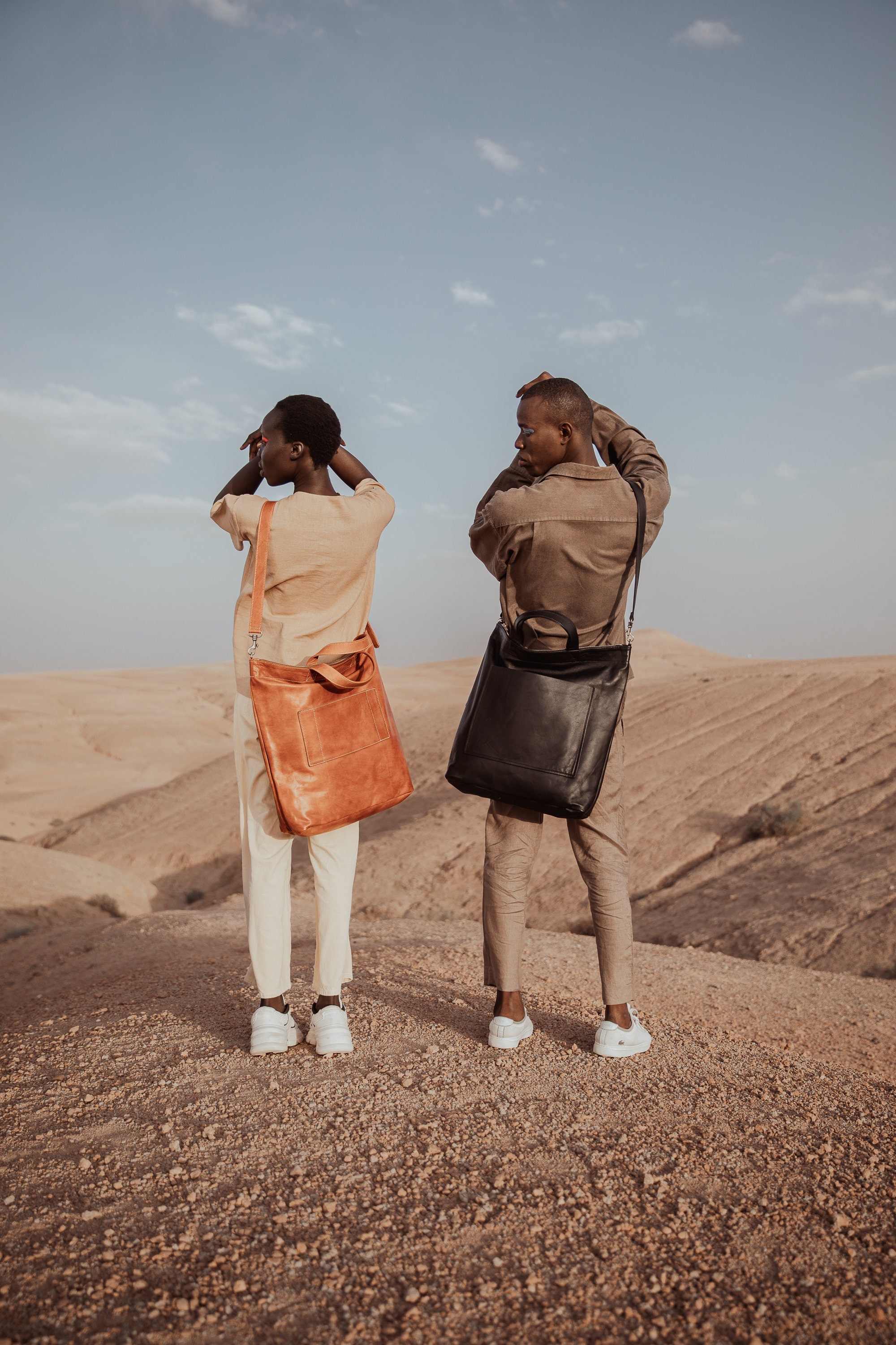 [YURT] GOOREUNG TOTE BAG Vintage Brown / 税込み Genuine Brown Leather Tote Women Vintage Looking Shoulder