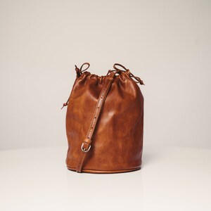 Summer bag, leather drawstring shoulder bag made of soft vegetable tanned full grain lamb leather, wedding GIFT image 6