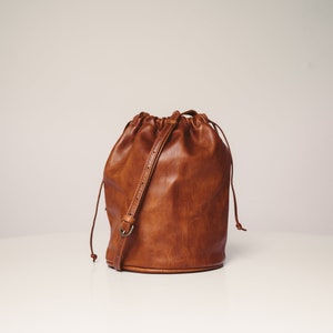 Summer bag, leather drawstring shoulder bag made of soft vegetable tanned full grain lamb leather, wedding GIFT image 5