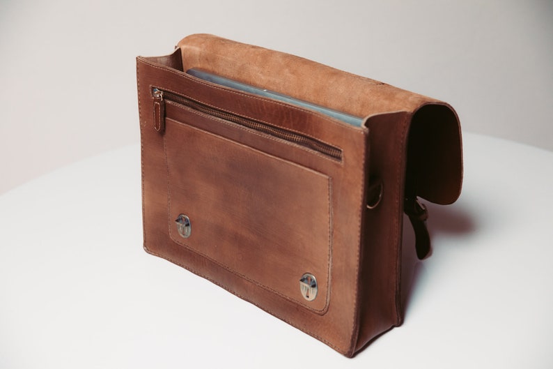 Leather Messenger Bag, 13 Men's Briefcase, Laptop Satchel, Work Bag, Handmade Cross-body Bag, Retro Metropolitan Fashion, Urban Style, Gift image 6