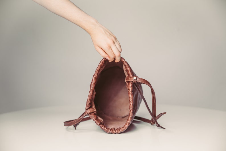 Leather crossbody bag made of soft leather, vegetable tanned lamb leather drawstring bucket bag, GIFT for her image 7