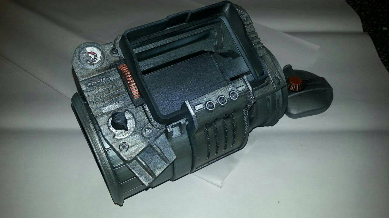 Pip Boy 3000 SMALL prop replica Kit or Painted assembled | Etsy