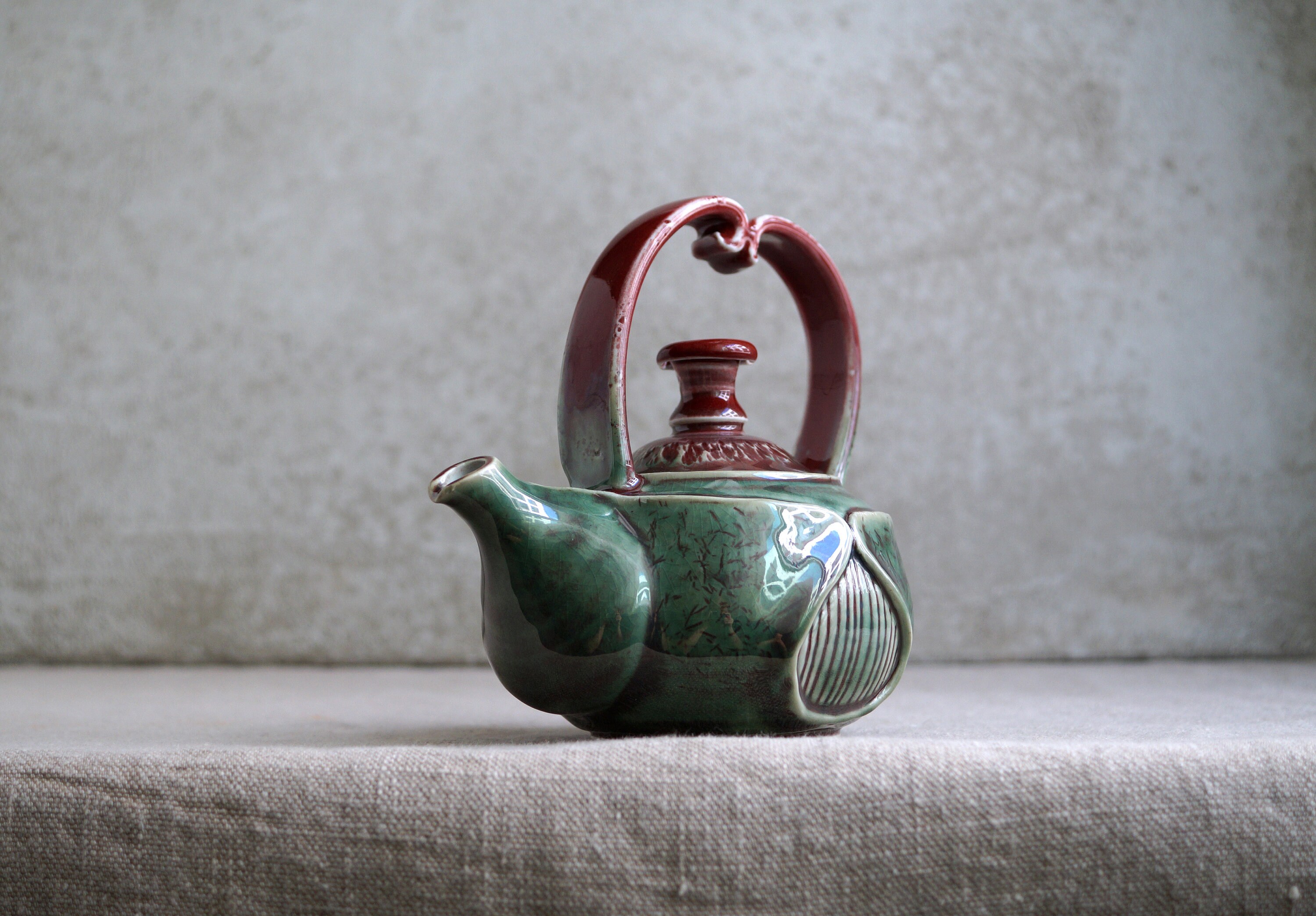 Artistic Pottery Teapot Handmade Tea Pot Green Ceramic Teapot Artistic Pottery Teapot Handmade Tea Pot Green Ceramic Teapot