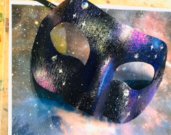 ギャラクシーマスカレードマスク：スワロフスキーの星が輝く深みのある