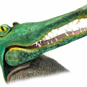 Masque crocodile XL/mâchoire mobile/déguisement Peter Pan adulte tête réaliste animal vert Tick Tock Mr Grin alligator pour spectacle de théâtre