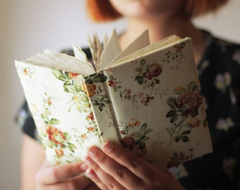Libro de visitas personalizado, diario con iniciales, agenda con nombre