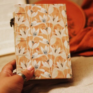 Diario copto floreale, diario floreale beige, diario fatto a mano