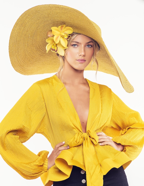 yellow peplum top