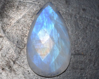 Amazing Natural Moonstone Rainbow Faceted Pear Flat Back Cabochon +AAA+, Size 20X34mm, Single Piece Focal Pendant for Jewelry Making