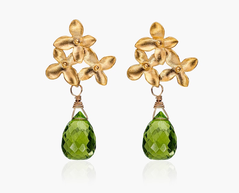 Goldene Blüten-Ohrringe grün, blau, gelb oder lila Edelstein-Tropfen, Blumen-Ohrstecker vergoldet, Pin 925-Sterlingsilber, Geschenk für Sie Gold-green