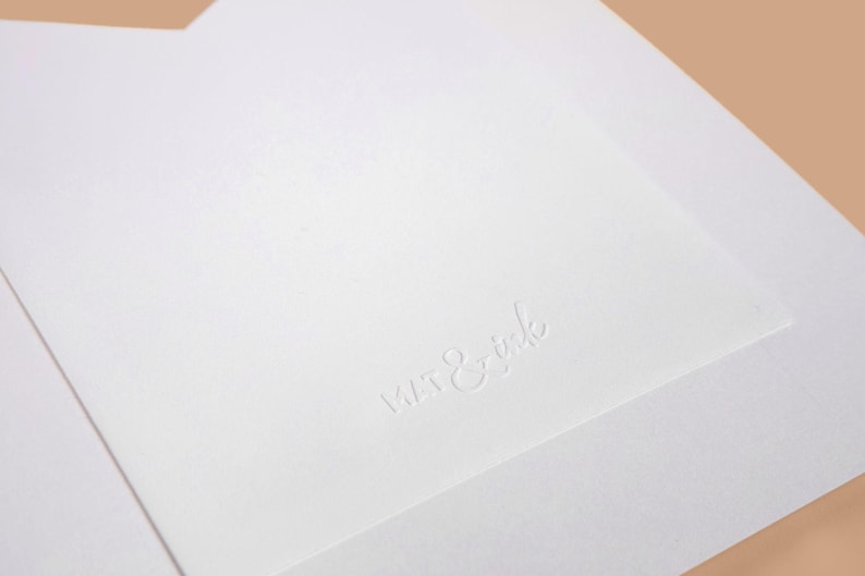 Back of photo mat showing pocket