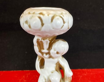 Vintage Inarco cherub vase, miniature vase, measures 3" tall, 1963, numbered on bottom, white ceramic with gold tinting, very delicate