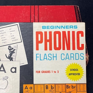 初心者用フォニックス フラッシュ カードのヴィンテージ ボックス。グレード 1～3 向け。米国 Ed-U-Cards Mfg 製。すべてラミネート加工済み。48 枚のカード。