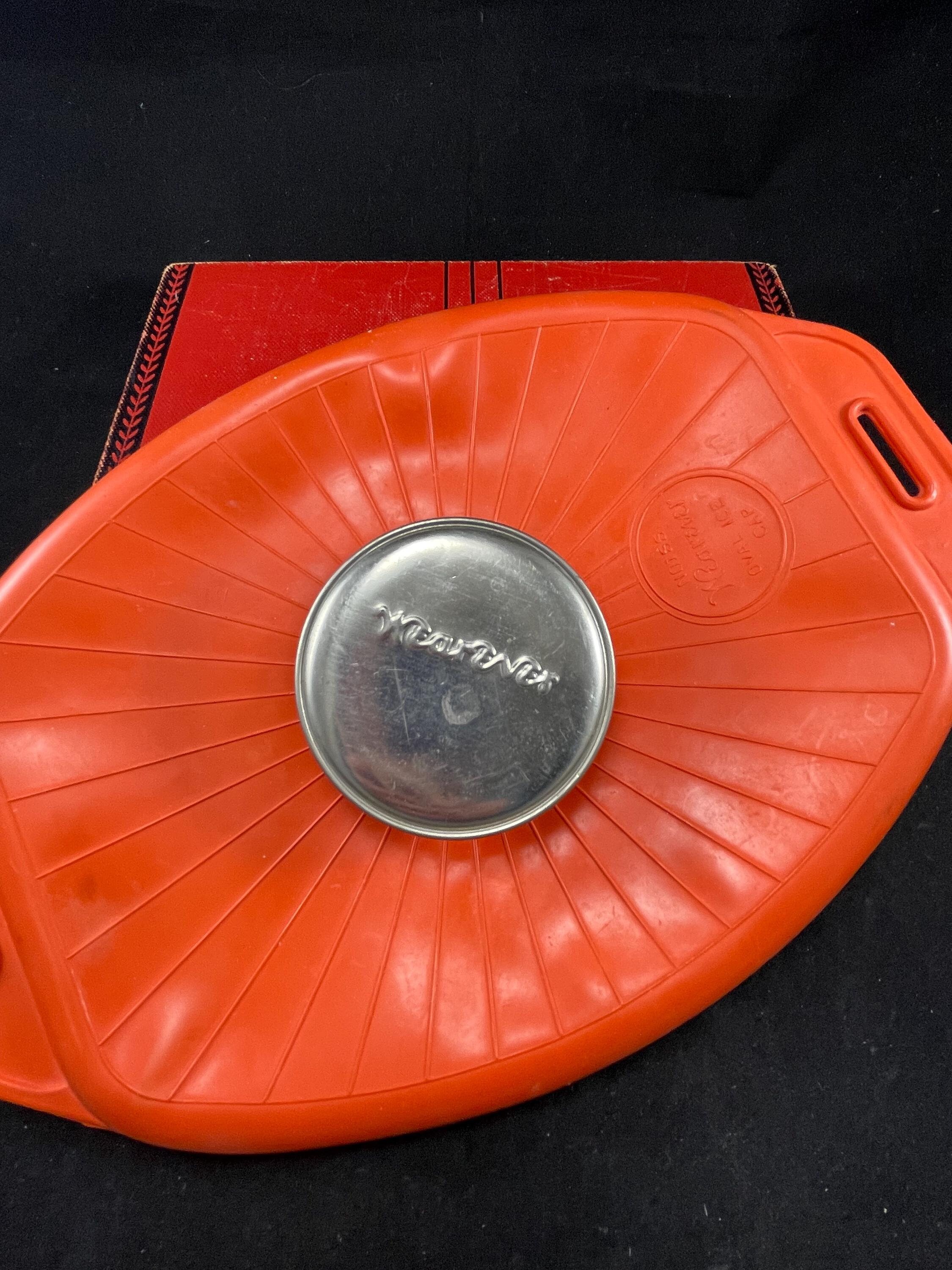 Bolsa de hielo de caucho moldeado vintage, fabricada en EE. UU. por The  Faultless Rubber Co., década de 1950. Tapa de metal resistente patentada en  1927, reutilizable. - Etsy México, image size:2250x3000