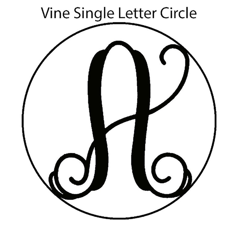 Może przedstawiać: Czarno-białe zdjęcie pojedynczej litery "A" w winnym stylu czcionki. Litera jest wyśrodkowana w k&oacute;łku.