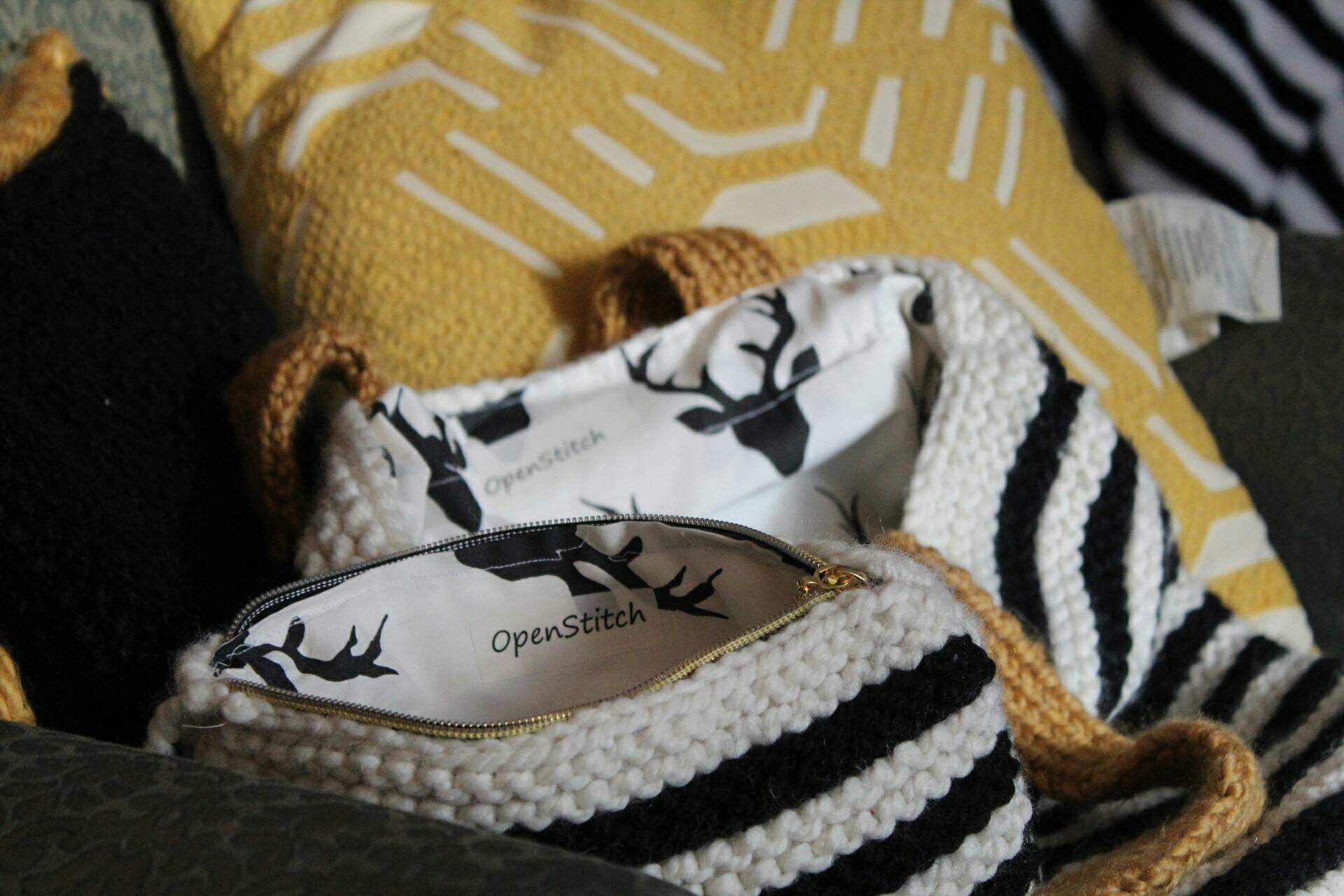 Stripe Zip Cosmetic Pouch main image 0
