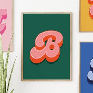 Impressão inicial personalizada, impressão de alfabeto personalizada, arte de parede com letras coloridas, pôster inicial personalizado, presente para amigo, presente para bebê