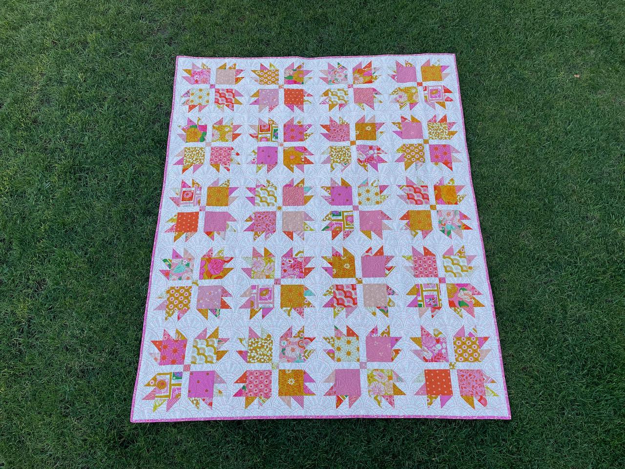 Charm Pack Bear Paw Quilt Pattern - PDF Download - Charm Pack Pattern - Bear Paw Pattern - Beginner Quilt Pattern - Scrappy Quilt Pattern