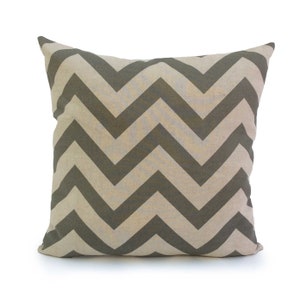 Off White and Warm Gray chevron Pillow, Throw Pillow Cover, Decorative Pillow Cover, Cushion Cover, Pillowcase, Accent Pillow, Toss Pillow.