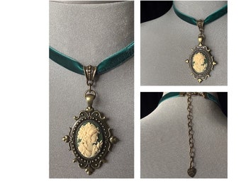 Gargantilla de terciopelo verde, gargantilla, gargantilla de cameo, gargantilla de terciopelo, gargantilla vintage, joyería de cameo, joyería victoriana, regalo del Día de la Madre, regalo para mamá