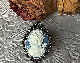 Blue cameo ring, bridal jewelry, bronze cameo ring, blue and ivory cameo, cameo jewelry, Christmas for her, adjustable ring, vintage ring