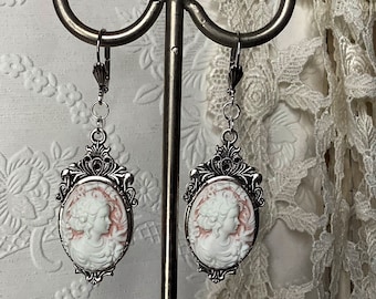 Bridal cameo, cameo jewelry, pink cameo, pink cameo earrings, vintage cameo, Victorian cameo, Mother's Day gift, vintage jewelry, teen gift