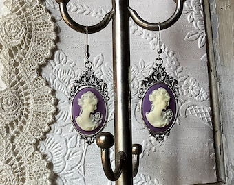 Purple cameo earrings, portrait lady cameo, vintage style, Victorian inspired, antique silver, feminine, regal, bridal jewelry, gift for Mom