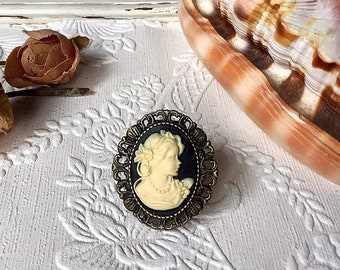 Ajustable ring, cameo ring, cameo, bronze, bronze ring, vintage ring, victorian ring, vintage cameo ring, cameo jewelry, rings for women