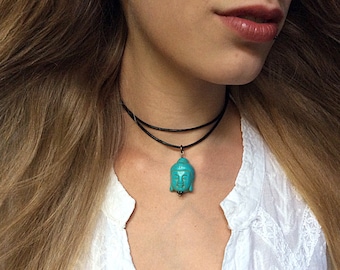 Collar con dije de yoga, buda de yoga, collar de buda, cabeza de buda, cara de buda, gargantilla de buda turquesa, joyería turquesa, afrocéntrico, bohemio