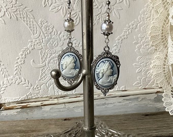 Pearl earrings, cameo earrings, blue cameo earrings, Anniversary gift for her, Mom, girlfriend, Mum, teen, Victorian, vintage bridal jewelry