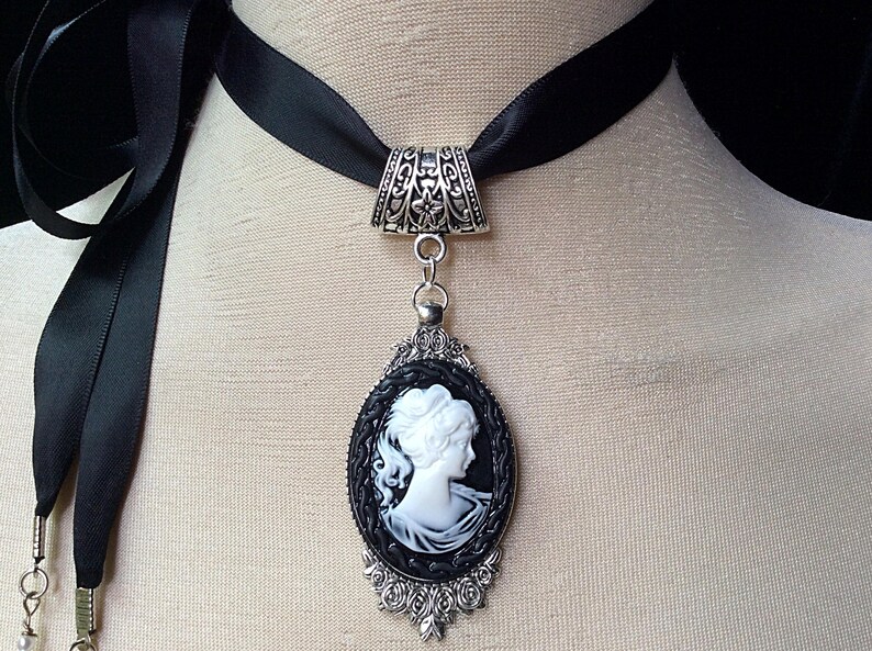 Black and white cameo, cameo choker, cameo pendant, bridal cameo necklace, cameo jewelry, silhouette cameo, antique cameo, vintage choker image 7