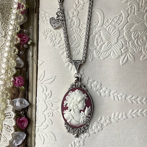 Wine cameo, portrait cameo, Victorian inspired, cameo jewelry, silver chain, romantic, vintage jewelry, Mother's day gift, gift for Mum image 5