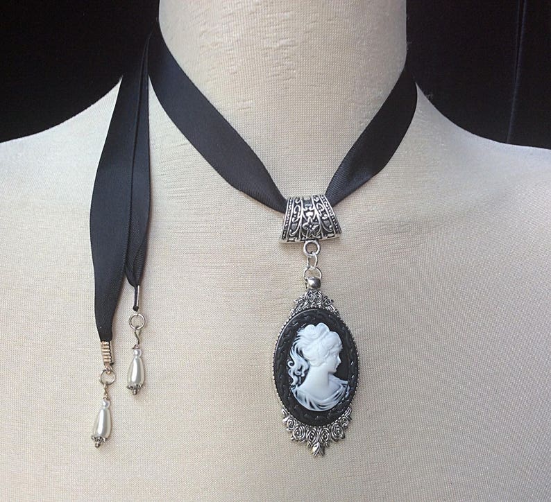 Black and white cameo, cameo choker, cameo pendant, bridal cameo necklace, cameo jewelry, silhouette cameo, antique cameo, vintage choker image 9